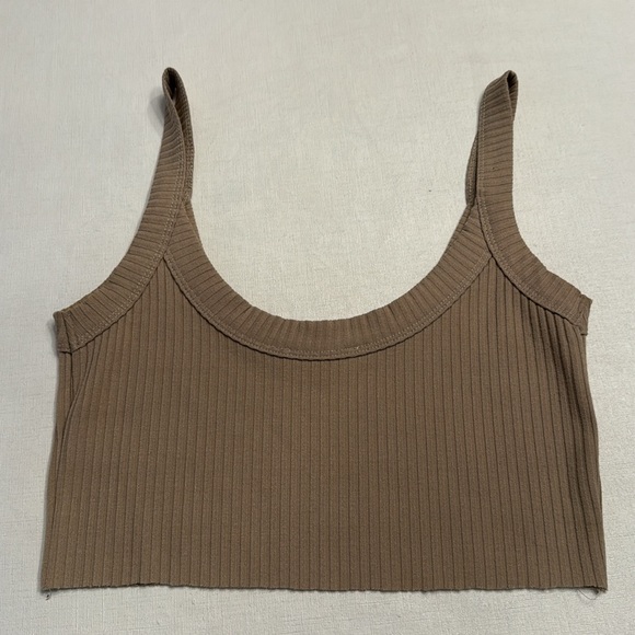 Lovers + Friends Tan Cropped Tank Top - Picture 4 of 5